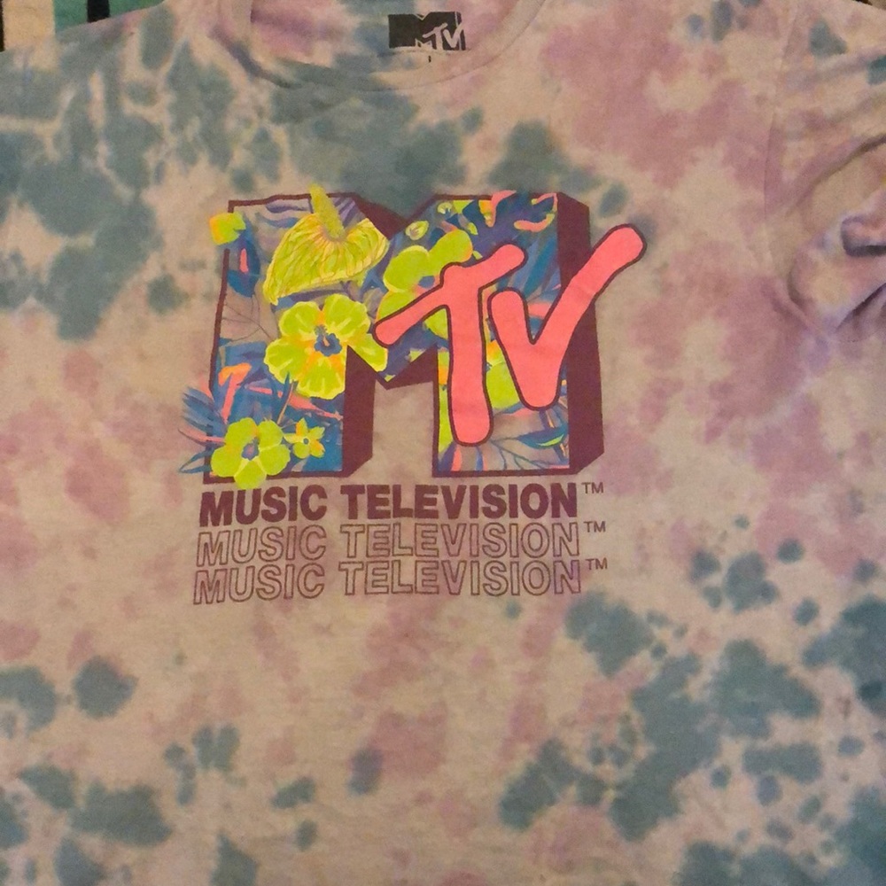 Size L    Tie die shirt pink and blue MTV shirt